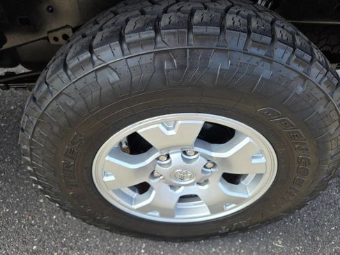 Used 2007 Toyota Tacoma PreRunner image 20