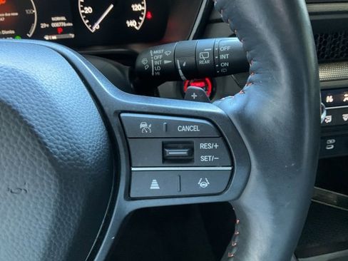 Used 2023 Honda CR-V Sport image 11