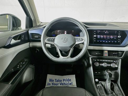 Used 2024 Volkswagen Taos SE AWD/4WD image 20