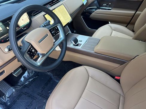 New 2026 Land Rover Range Rover SE AWD/4WD image 4
