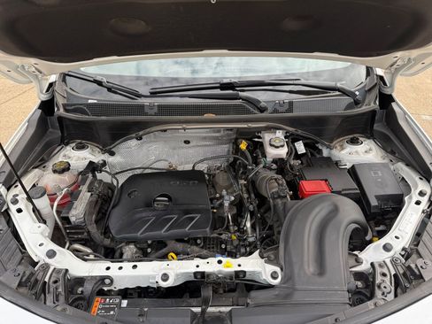 Used 2025 Buick Encore GX Preferred image 32