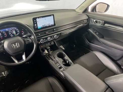 Used 2023 Honda Civic Touring image 24