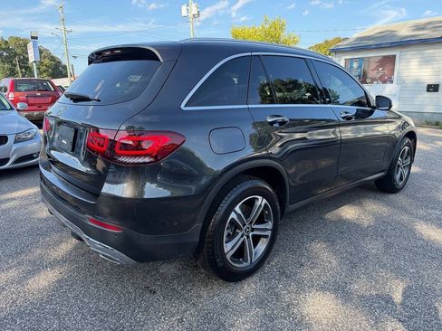 Used 2021 Mercedes-Benz GLC 300 image 7