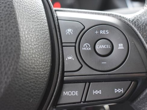 Used 2024 Toyota Corolla LE image 20