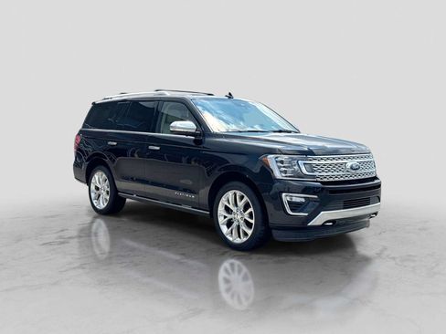 Used 2019 Ford Expedition Platinum AWD/4WD image 8