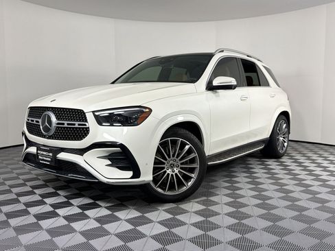 Used 2024 Mercedes-Benz GLE 450 4MATIC image 1