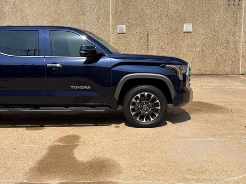 Used 2024 Toyota Tundra Limited AWD/4WD image 9