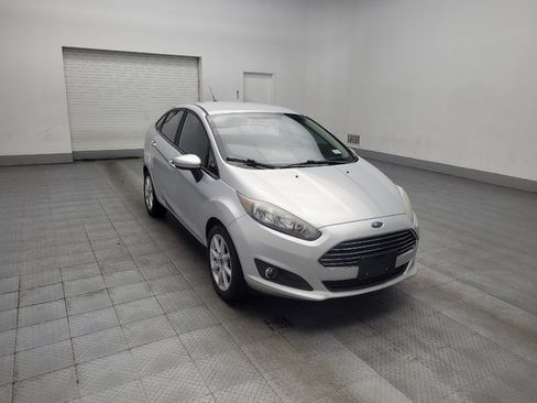 Used 2019 Ford Fiesta SE w/ Equipment Group 201A image 13