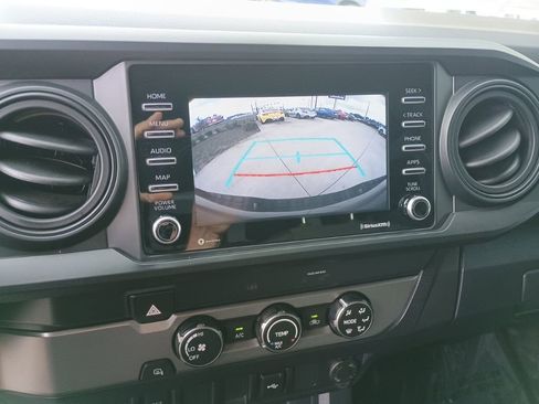 Used 2022 Toyota Tacoma SR w/ SR Convenience Package image 29