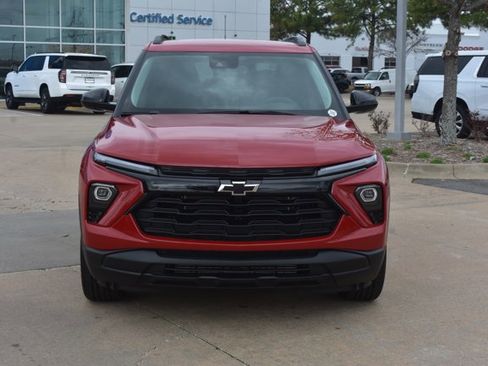 New 2026 Chevrolet TrailBlazer LT image 2