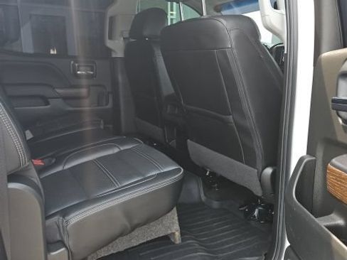 Used 2018 GMC Sierra 3500 Denali AWD/4WD image 14