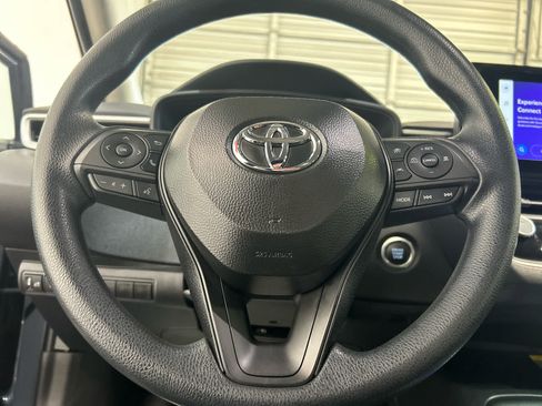 Certified 2025 Toyota Corolla LE w/ LE Premium Package FWD image 8