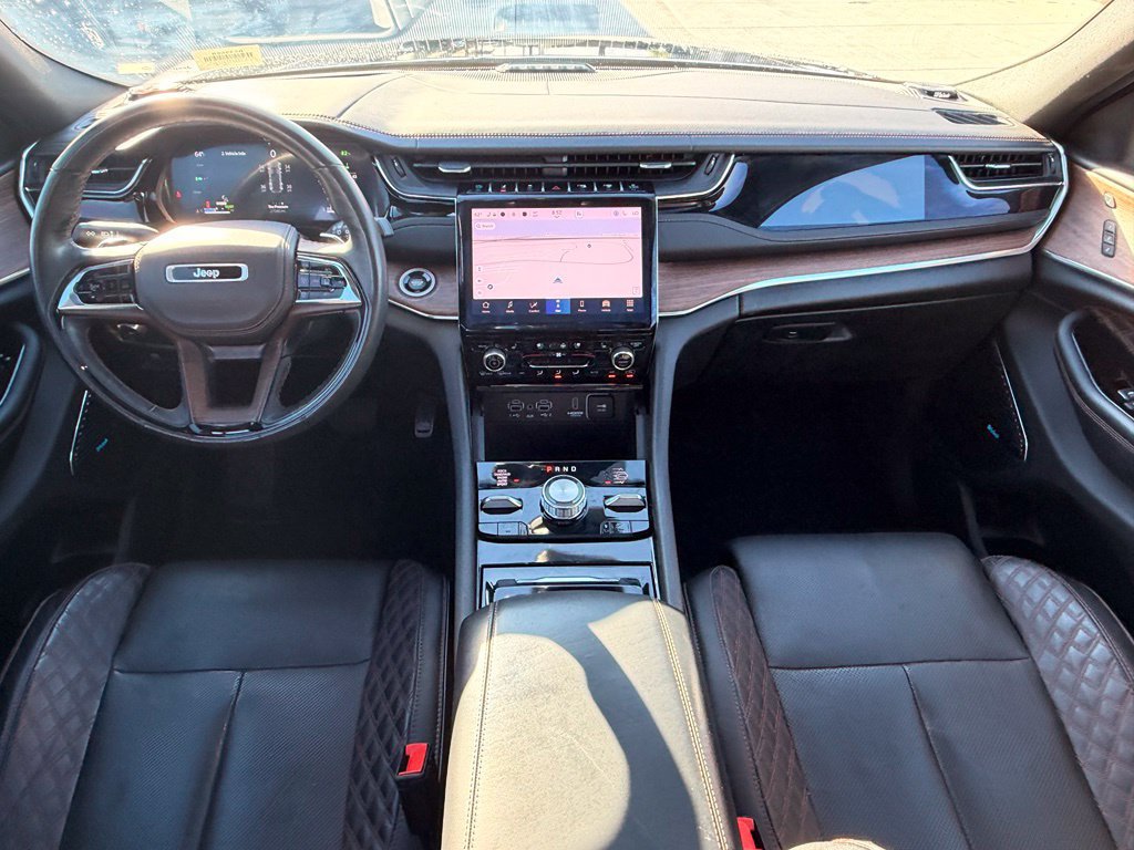 Used 2023 Jeep Grand Cherokee Summit w/ Advanced Protech Group IV AWD/4WD image 14