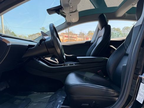 Used 2019 Tesla Model 3 Long Range image 25