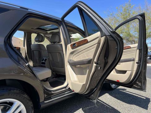 Used 2013 Mercedes-Benz ML 350 2WD image 49