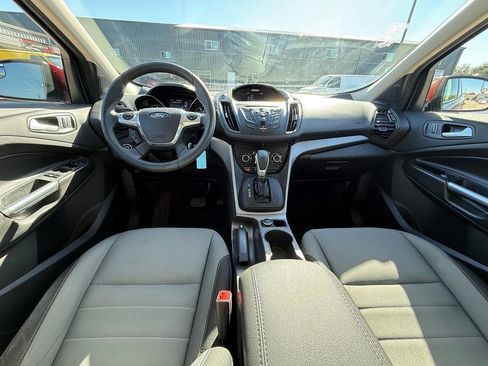 Used 2016 Ford Escape SE image 32