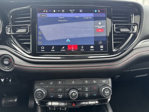 Used 2023 Dodge Durango GT image 12