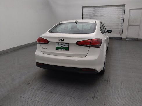 Used 2018 Kia Forte LX FWD image 7
