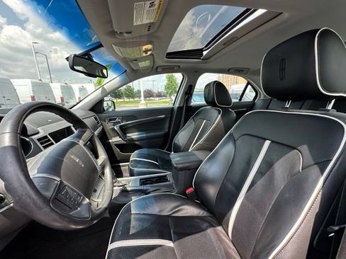 Used 2010 Lincoln MKZ FWD image 33