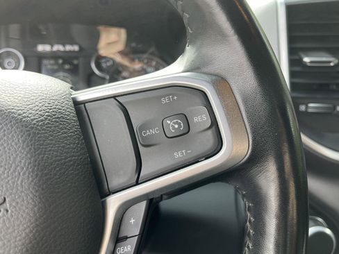 Used 2024 RAM 2500 Big Horn AWD/4WD image 27