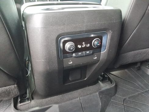 Certified 2022 Chevrolet Tahoe Z71 AWD/4WD image 21