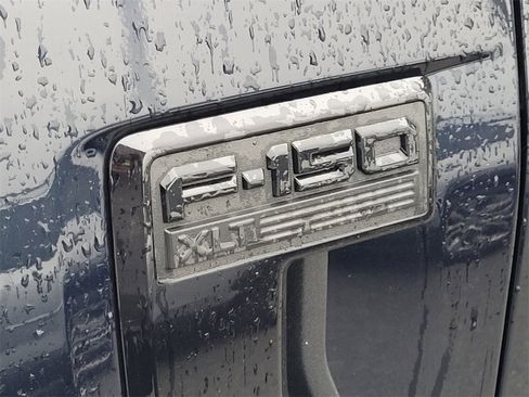 Used 2024 Ford F150 XLT w/ FX4 Off-Road Package image 5