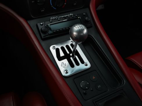 Used 1998 Ferrari 550 Maranello Coupe RWD image 21