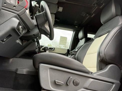 New 2026 Ford Bronco Outer Banks image 16