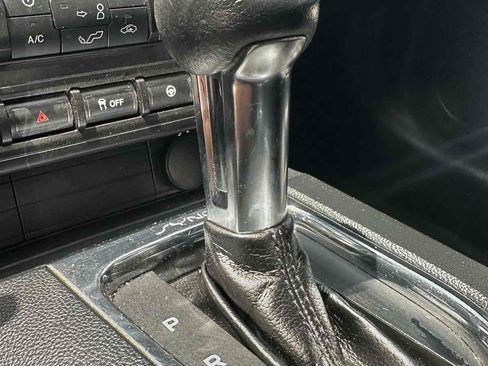 Used 2016 Ford Mustang Coupe RWD image 19
