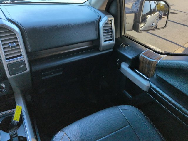 Used 2015 Ford F150 Lariat w/ Equipment Group 502A Luxury RWD image 17