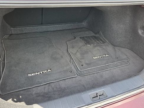 Used 2023 Nissan Sentra SV FWD image 12