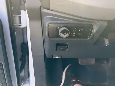 Used 2024 Ford Bronco Big Bend image 18