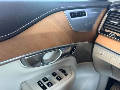 Used 2017 Volvo XC90 T6 Inscription w/ Vision Package image 58