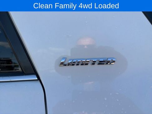 Used 2018 Toyota 4Runner Limited AWD/4WD image 26