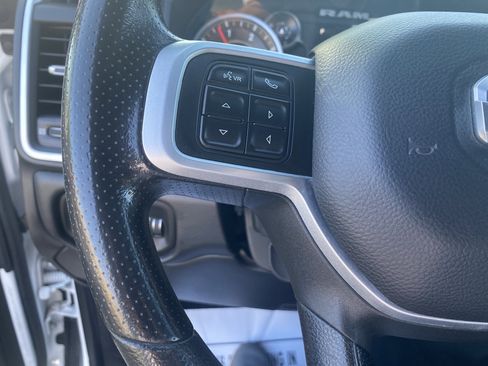 Used 2022 RAM 2500 Big Horn AWD/4WD image 11