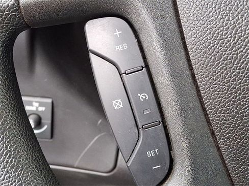 Used 2021 Chevrolet Express 2500 Work Van w/ Driver Convenience Package image 12