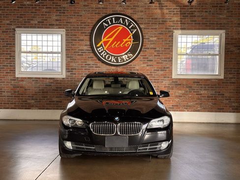 Used 2011 BMW 535i Sedan image 32