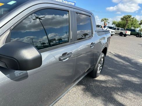 Used 2022 Ford Maverick XLT image 12