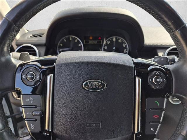 Used 2016 Land Rover LR4 HSE AWD/4WD image 13