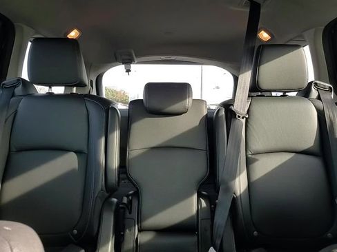 Used 2023 Honda Odyssey EX-L image 26