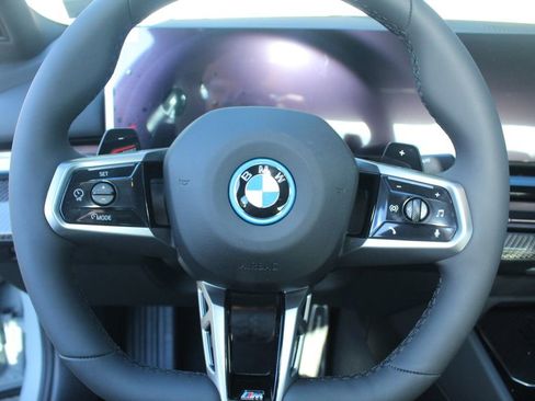 New 2026 BMW 550e xDrive AWD/4WD image 16
