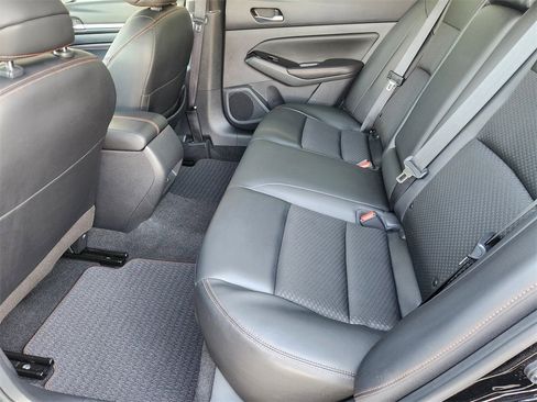 Used 2023 Nissan Altima 2.5 SR image 30