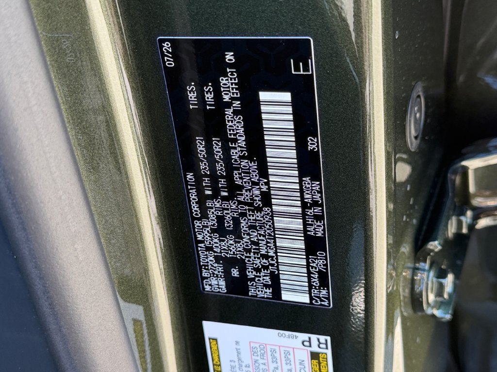 New 2026 Lexus RX 450h AWD image 25