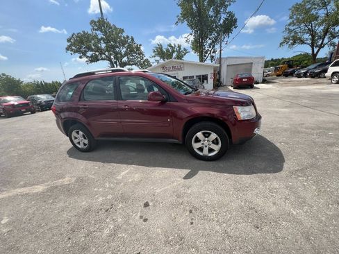 Used 2008 Pontiac Torrent 2WD image 4