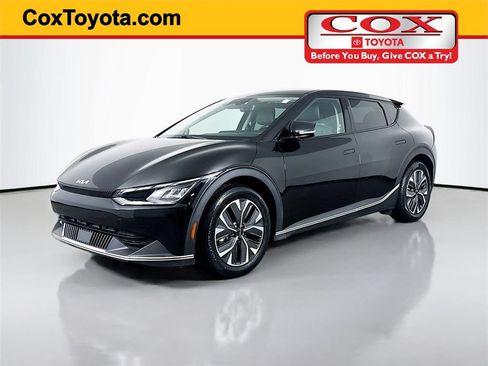 Used 2024 Kia EV6 Light AWD/4WD image 1
