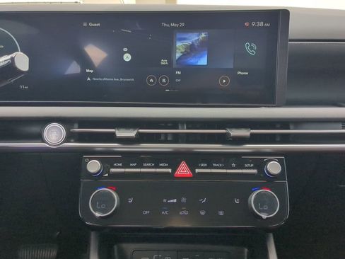 New 2025 Hyundai Tucson SEL image 8