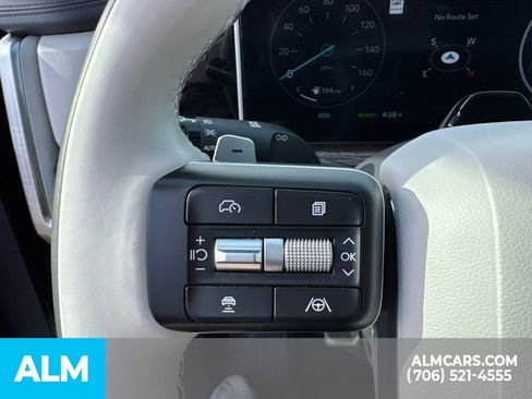Used 2024 Hyundai Santa Fe Calligraphy image 20