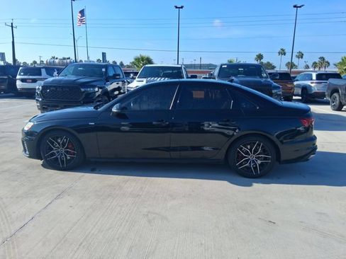 Used 2022 Audi A4 2.0T Premium Plus w/ Premium Plus Package AWD/4WD image 4