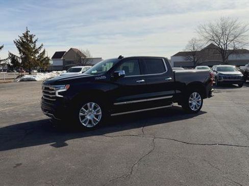 Used 2024 Chevrolet Silverado 1500 High Country w/ High Country Premium Package image 5
