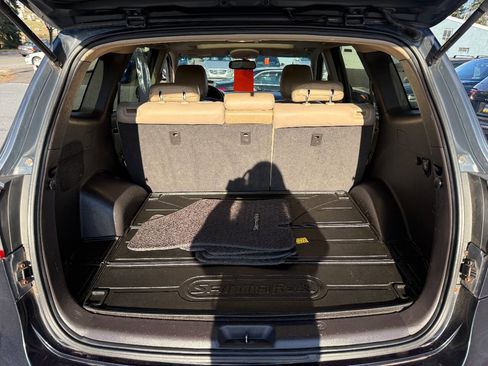 Used 2011 Hyundai Santa Fe Limited image 19